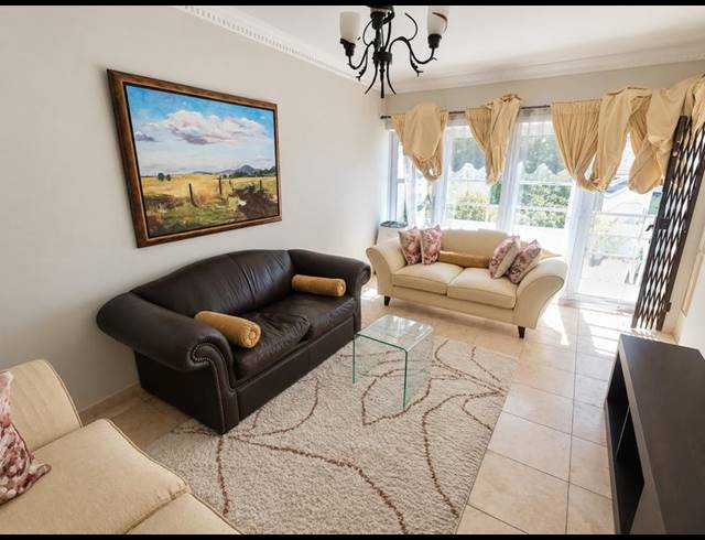 2 BEDROOM APARTMENT FOR SALE IN PARKMORE